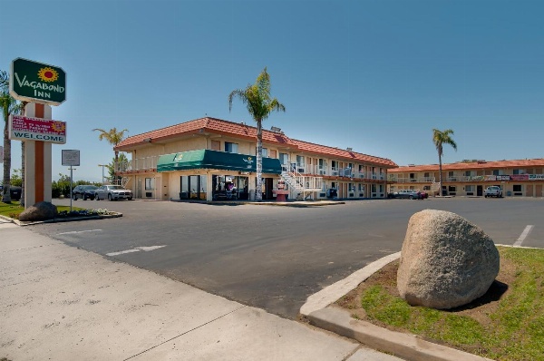 Vagabond Inn Bakersfield South image 1